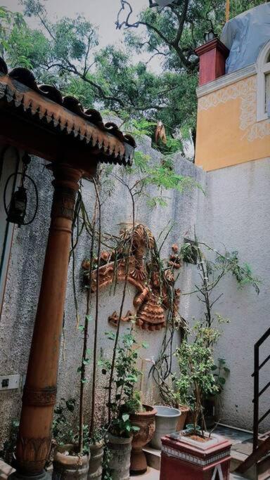The Vintage House Villa Mysore Buitenkant foto